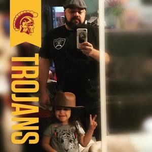 Meet your Posher, Alejandro